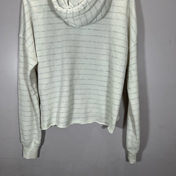 Abercrombie & Fitch Women’s White Grey Striped Cropped Fit Pullover Hoodie - Picture 11 of 11
